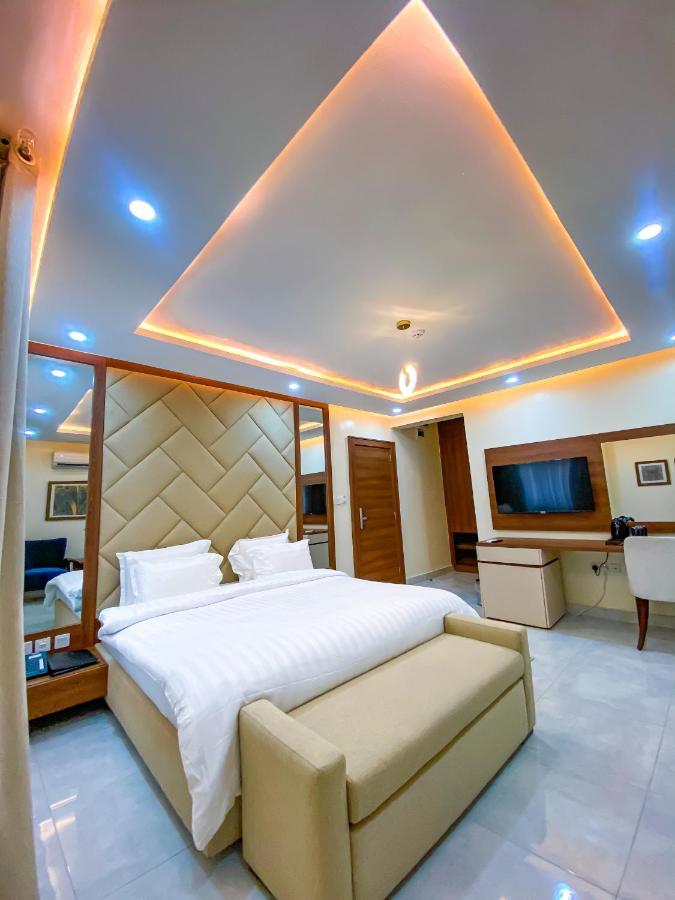 Plush Hotel,Abuja Exterior foto